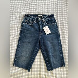 Good American The Bombshell Shorts US 2/26